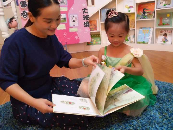 書香校園，閱讀幸福快樂 ——公明第二幼兒園閱讀月系列活動報道